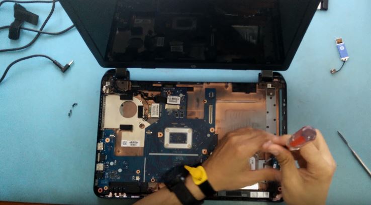 Замена, ремонт вентилятора ноутбука HP